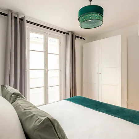 Apartment Merveil - Family - Louvre - Dalayrac Paris